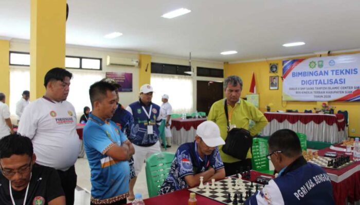 Cabor Catur Kontingen PGRI Inhil Sukses Amankan Mendali Emas di Porsenijar