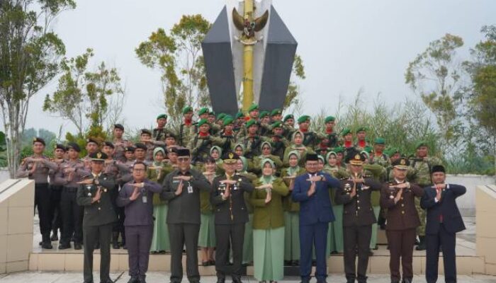 Ziarah Nasional HUT Ke-81 TNI: Momentum Meneladani Jasa Para Pahlawan