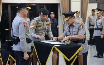 Dilantik Jadi Kabaharkam Polri, Komjen Herry Heryawan Bicara Amanah dan Pengabdian