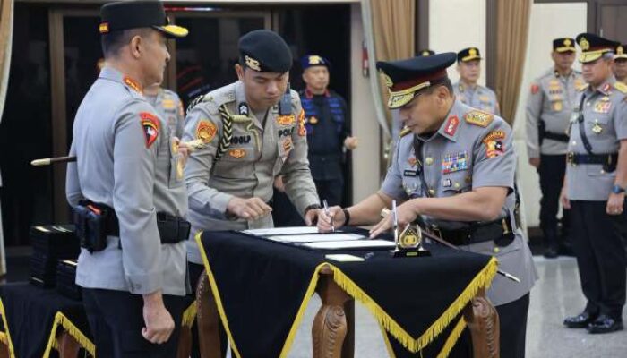 Dilantik Jadi Kabaharkam Polri, Komjen Herry Heryawan Bicara Amanah dan Pengabdian