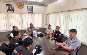 Duduk Bersama Penuh Keakraban, Kapolres Inhil, KKSS, IPSS dan IWO Riau Kompak Jaga Kamtibmas