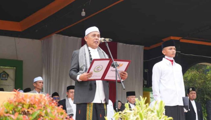 Bupati Herman Ajak Santri Kuasai Teknologi dan Jadi Pelopor Kemajuan Bangsa